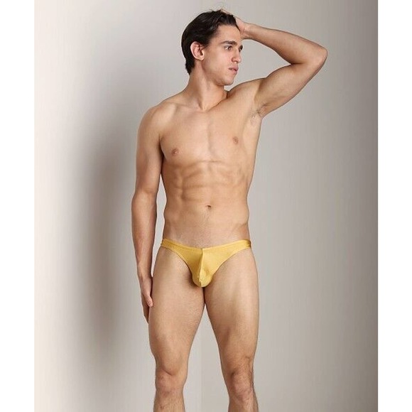 N2N Maverick C-Ring Low Cut Swim Brief Gold - Size Small - Picture 3 of 4